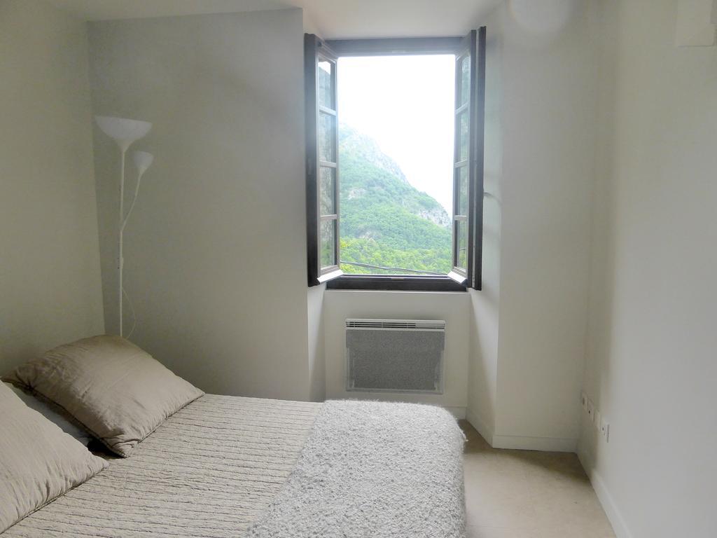 Fontana De Medge Apartment Saorge ภายนอก รูปภาพ